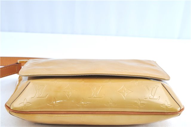 Auth Louis Vuitton Vernis Thompson Street Shoulder Bag Yellow M91008 LV H8582