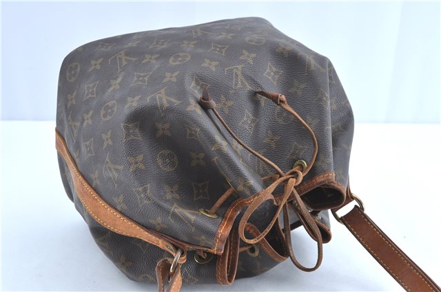 Authentic Louis Vuitton Monogram Petit Noe Shoulder Bag M42226 LV H8669