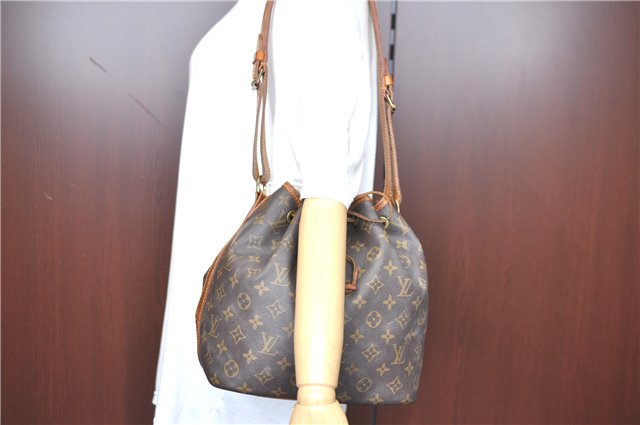 Authentic Louis Vuitton Monogram Petit Noe Shoulder Bag M42226 LV H8669