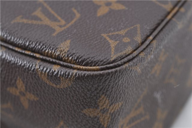 Auth Louis Vuitton Monogram Trousse Toilette 28 Clutch Hand Bag M47522 LV H8903