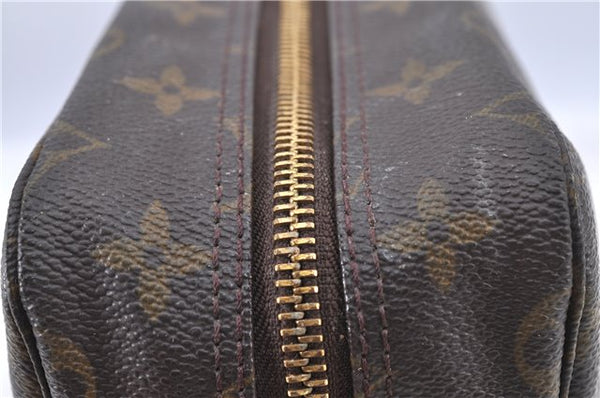 Auth Louis Vuitton Monogram Trousse Toilette 28 Clutch Hand Bag M47522 LV H8903