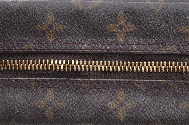 Auth Louis Vuitton Monogram Trousse Toilette 28 Clutch Hand Bag M47522 LV H8903