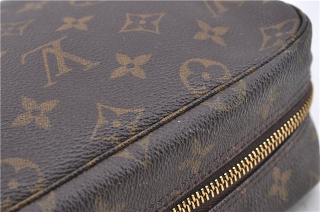 Auth Louis Vuitton Monogram Trousse Toilette 28 Clutch Hand Bag M47522 LV H8903