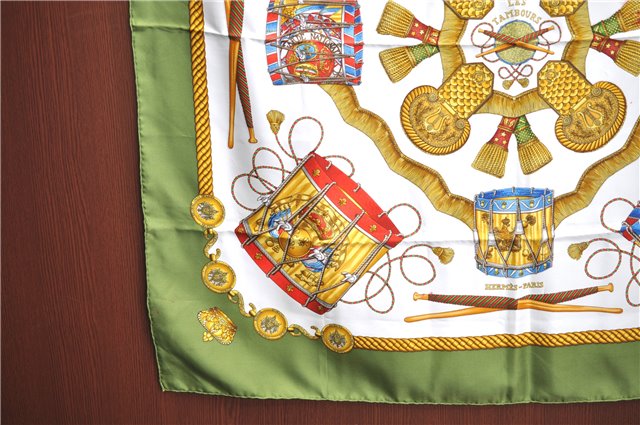 Authentic HERMES Carre 90 Scarf 