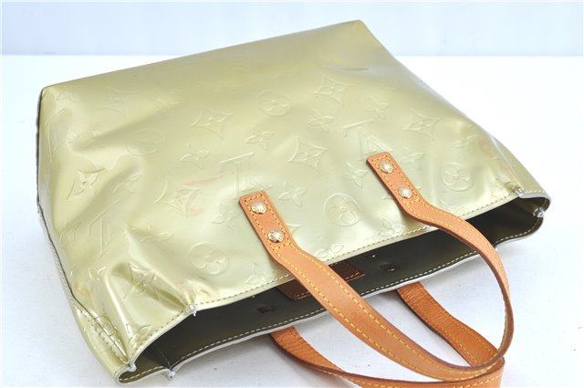 Authentic Louis Vuitton Vernis Reade PM Hand Bag Light Green M91145 LV H8948