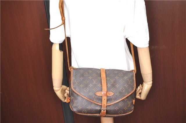 Auth Louis Vuitton Monogram Saumur 30 Shoulder Cross Body Bag M42256 LV H8954