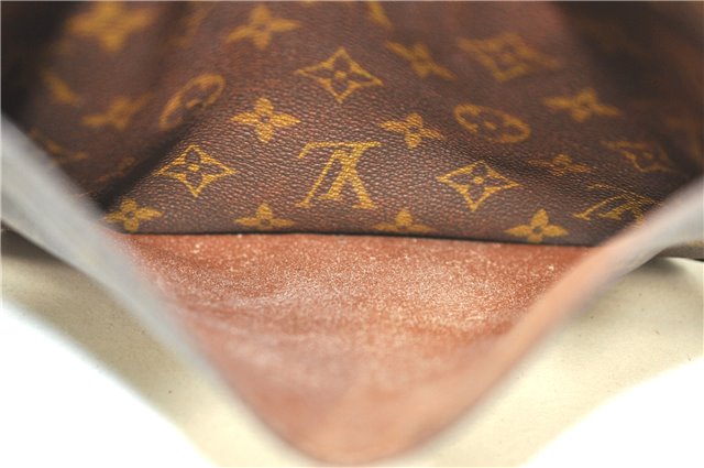 Auth Louis Vuitton Monogram Saint Cloud GM Shoulder Cross Bag M51242 LV H8997