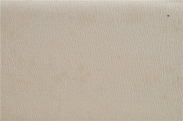Authentic BURBERRY Vintage Leather Shoulder Bag Ivory H9092