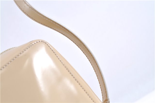 Authentic GUCCI Shoulder Bag Purse Leather Ivory H9221