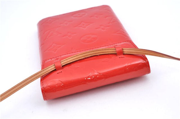 Authentic Louis Vuitton Vernis Walker Shoulder Cross Wallet Red M91153 LV H9310