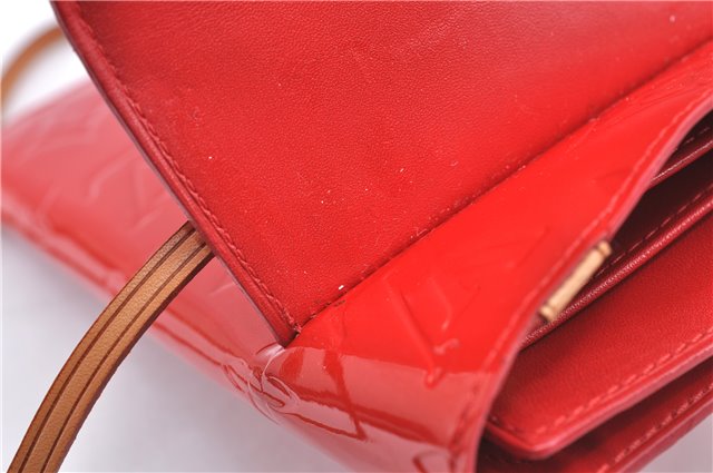 Authentic Louis Vuitton Vernis Walker Shoulder Cross Wallet Red M91153 LV H9310