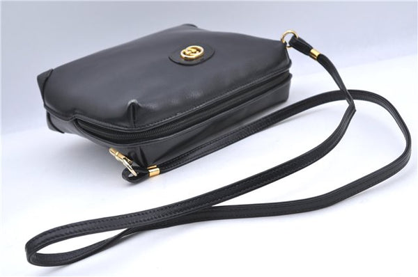 Authentic GUCCI Shoulder Cross Body Bag Purse Leather Black Junk H9382