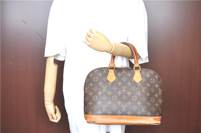 Authentic Louis Vuitton Monogram Alma Hand Bag M51130 LV H9396