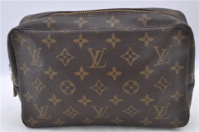 Auth Louis Vuitton Monogram Trousse Toilette 23 Clutch Hand Bag M47524 LV H9418