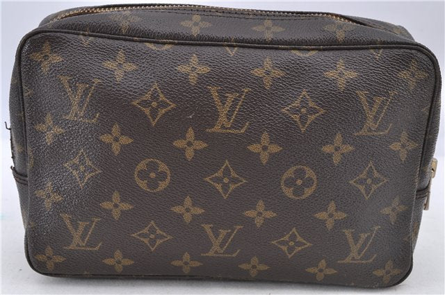 Auth Louis Vuitton Monogram Trousse Toilette 23 Clutch Hand Bag M47524 LV H9418