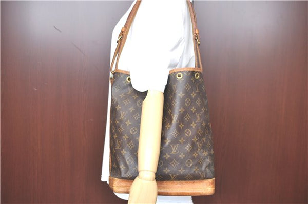 Authentic Louis Vuitton Monogram Noe Shoulder Bag M42224 LV H9444