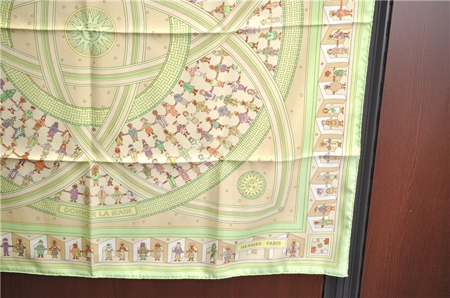 Authentic HERMES Carre 90 Scarf 