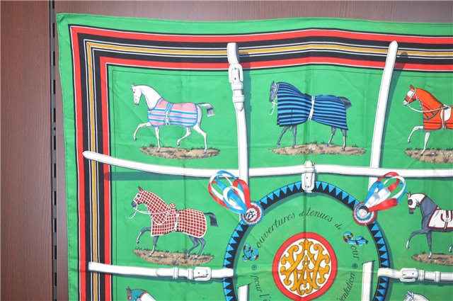 Authentic HERMES Carre 90 Scarf 