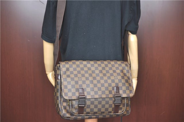 Auth Louis Vuitton Damier Messenger Melville Shoulder Cross Bag N51125 LV H9554