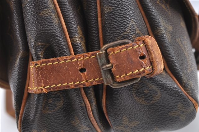 Auth Louis Vuitton Monogram Saumur 30 Shoulder Cross Body Bag M42256 LV H9575