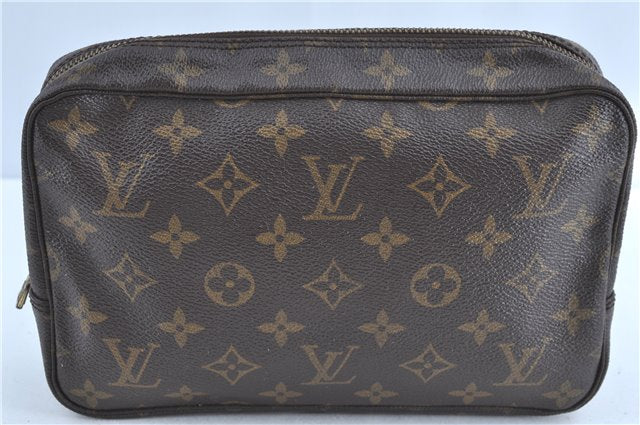 Auth Louis Vuitton Monogram Trousse Toilette 23 Clutch Hand Bag M47524 LV H9618