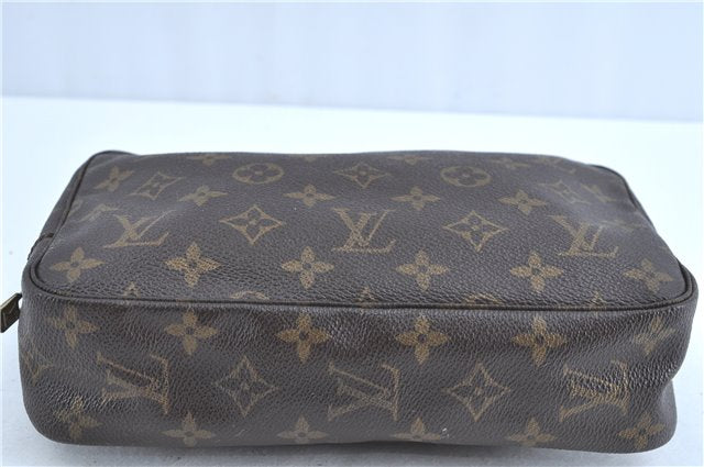 Auth Louis Vuitton Monogram Trousse Toilette 23 Clutch Hand Bag M47524 LV H9618