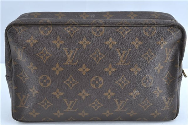 Auth Louis Vuitton Monogram Trousse Toilette 28 Clutch Hand Bag M47522 LV H9623