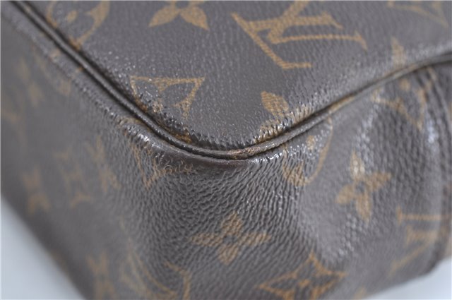 Auth Louis Vuitton Monogram Trousse Toilette 28 Clutch Hand Bag M47522 LV H9623