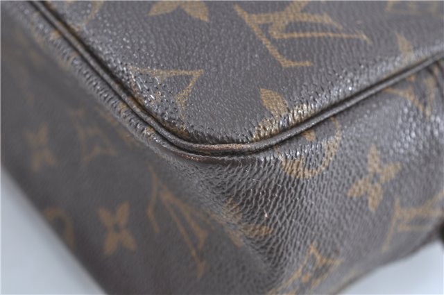 Auth Louis Vuitton Monogram Trousse Toilette 28 Clutch Hand Bag M47522 LV H9623