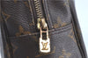 Auth Louis Vuitton Monogram Trousse Toilette 28 Clutch Hand Bag M47522 LV H9623
