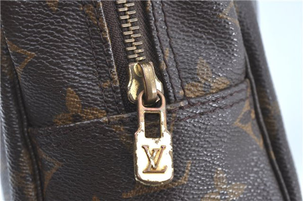 Auth Louis Vuitton Monogram Trousse Toilette 28 Clutch Hand Bag M47522 LV H9623