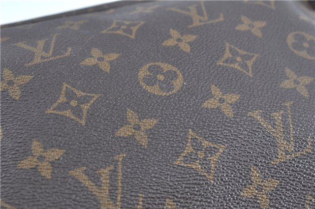 Auth Louis Vuitton Monogram Trousse Toilette 28 Clutch Hand Bag M47522 LV H9623