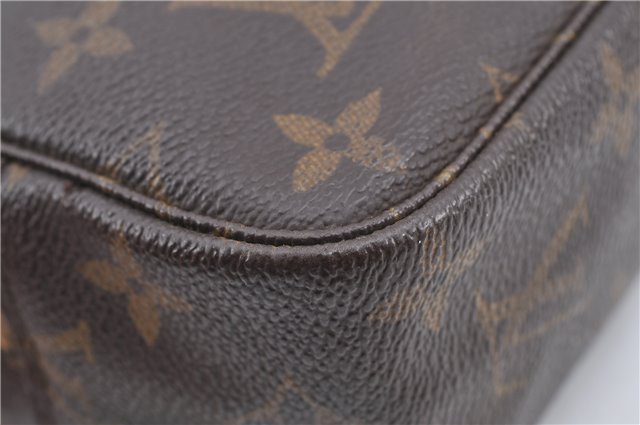 Auth Louis Vuitton Monogram Trousse Toilette 23 Clutch Hand Bag M47524 LV H9670