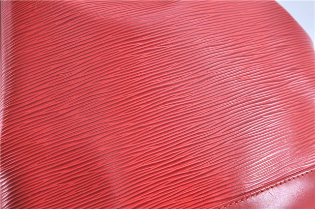 Authentic Louis Vuitton Epi Noe Red Shoulder Bag M44007 LV H9776