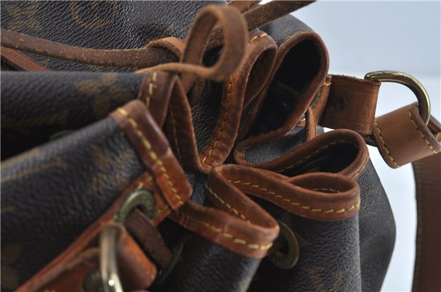 Authentic Louis Vuitton Monogram Petit Noe Shoulder Bag M42226 LV H9849