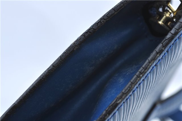 Authentic Louis Vuitton Epi Saint Jacques Hand Bag Blue M52275 LV H9860