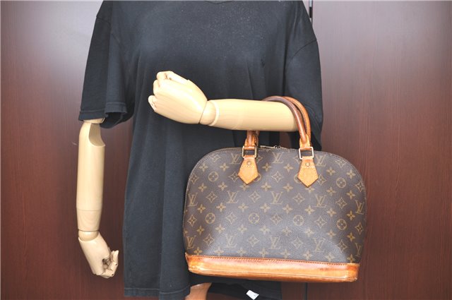 Authentic Louis Vuitton Monogram Alma Hand Bag M51130 LV H9956