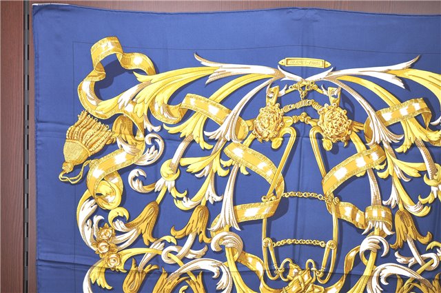 Authentic HERMES Carre 90 Scarf 