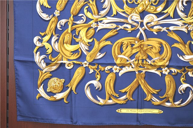 Authentic HERMES Carre 90 Scarf 