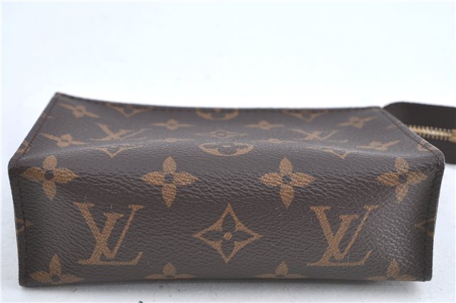 Auth Louis Vuitton Monogram Poche Toilette 15 Cosmetics Pouch M47546 LV J0074