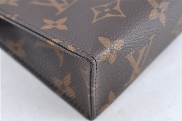 Auth Louis Vuitton Monogram Poche Toilette 15 Cosmetics Pouch M47546 LV J0074