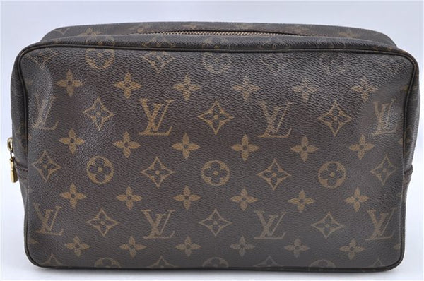 Auth Louis Vuitton Monogram Trousse Toilette 28 Clutch Hand Bag M47522 LV J0079