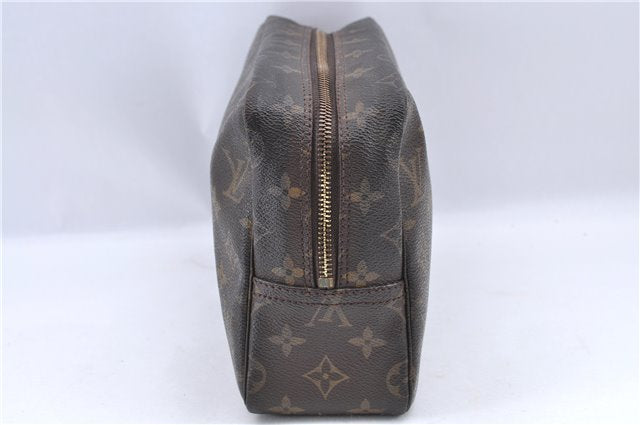 Auth Louis Vuitton Monogram Trousse Toilette 28 Clutch Hand Bag M47522 LV J0079