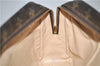 Auth Louis Vuitton Monogram Trousse Toilette 28 Clutch Hand Bag M47522 LV J0079