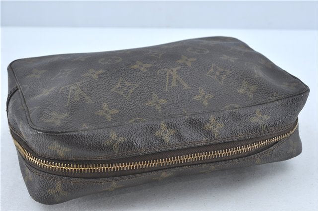 Auth Louis Vuitton Monogram Trousse Toilette 23 Clutch Hand Bag M47524 LV J0370