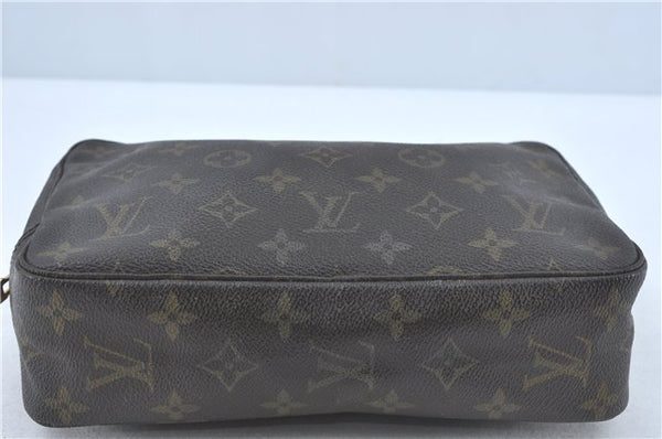 Auth Louis Vuitton Monogram Trousse Toilette 23 Clutch Hand Bag M47524 LV J0370