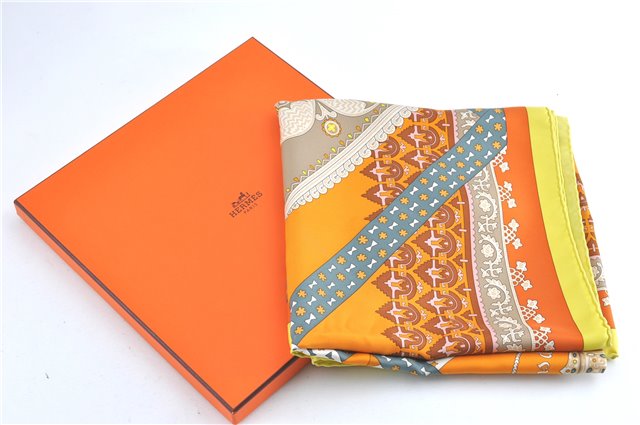 Authentic HERMES Carre 90 Scarf 