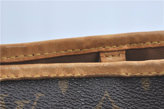 Authentic Louis Vuitton Monogram Batignolles Vertical Tote Bag M51153 LV J0529