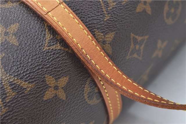 Authentic Louis Vuitton Monogram Papillon 28 Hand Bag LV J0551