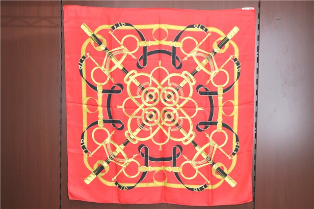 Authentic HERMES Carre 90 Scarf 